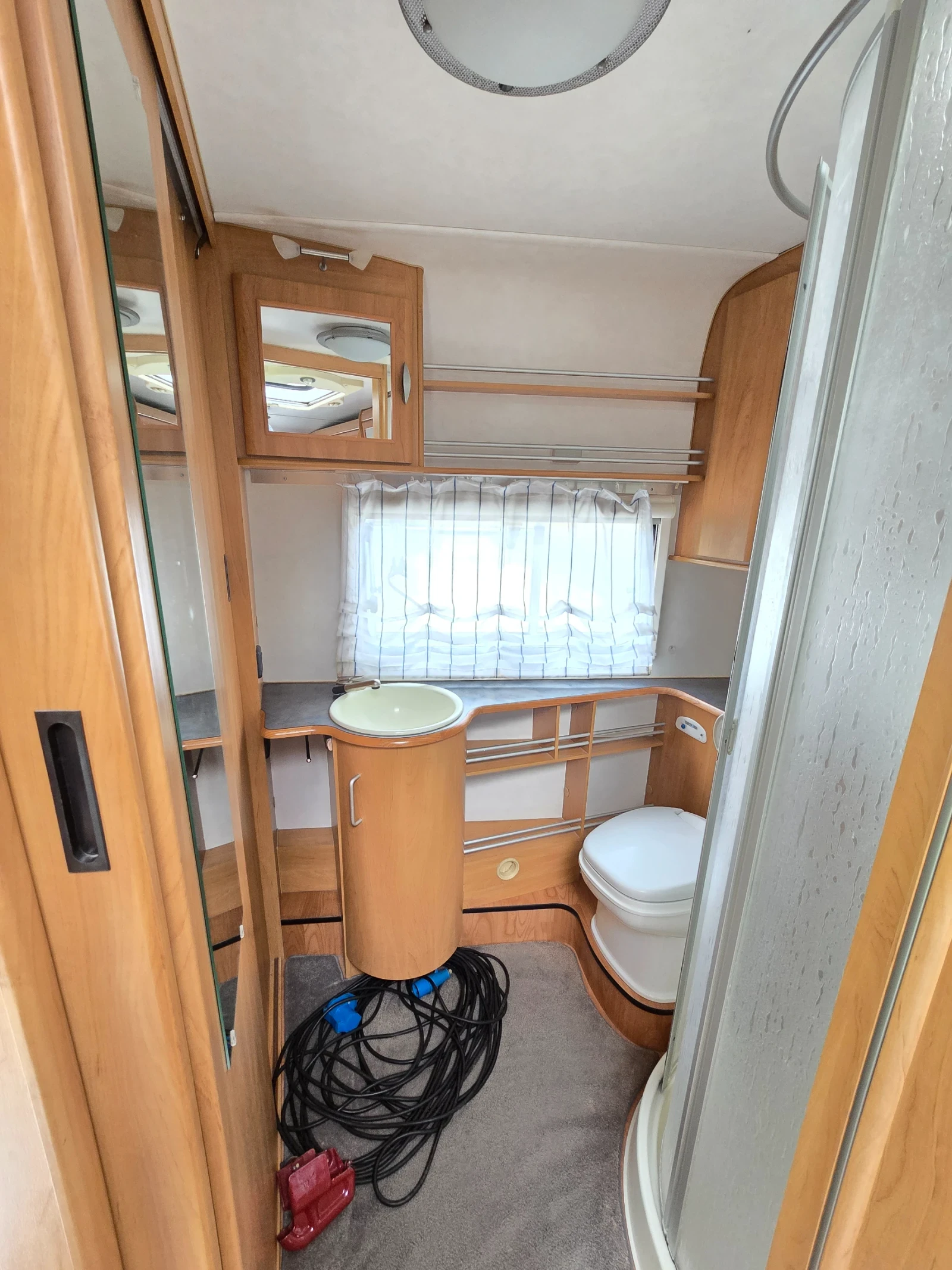 Каравана HYMER / ERIBA 470 - изображение 7