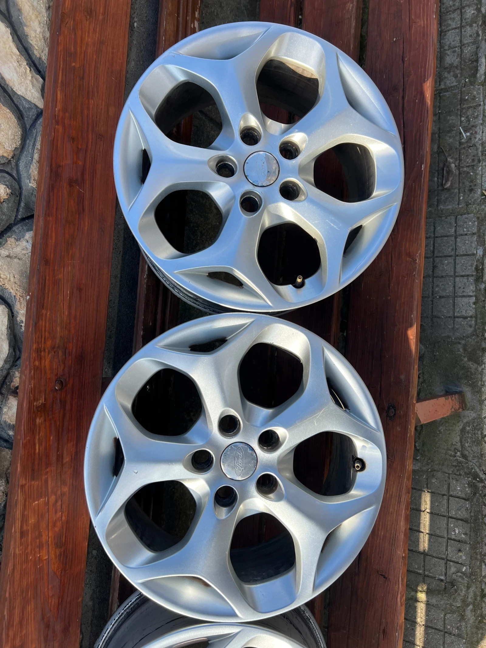 ������ | Mobile.bg � ����������� 6