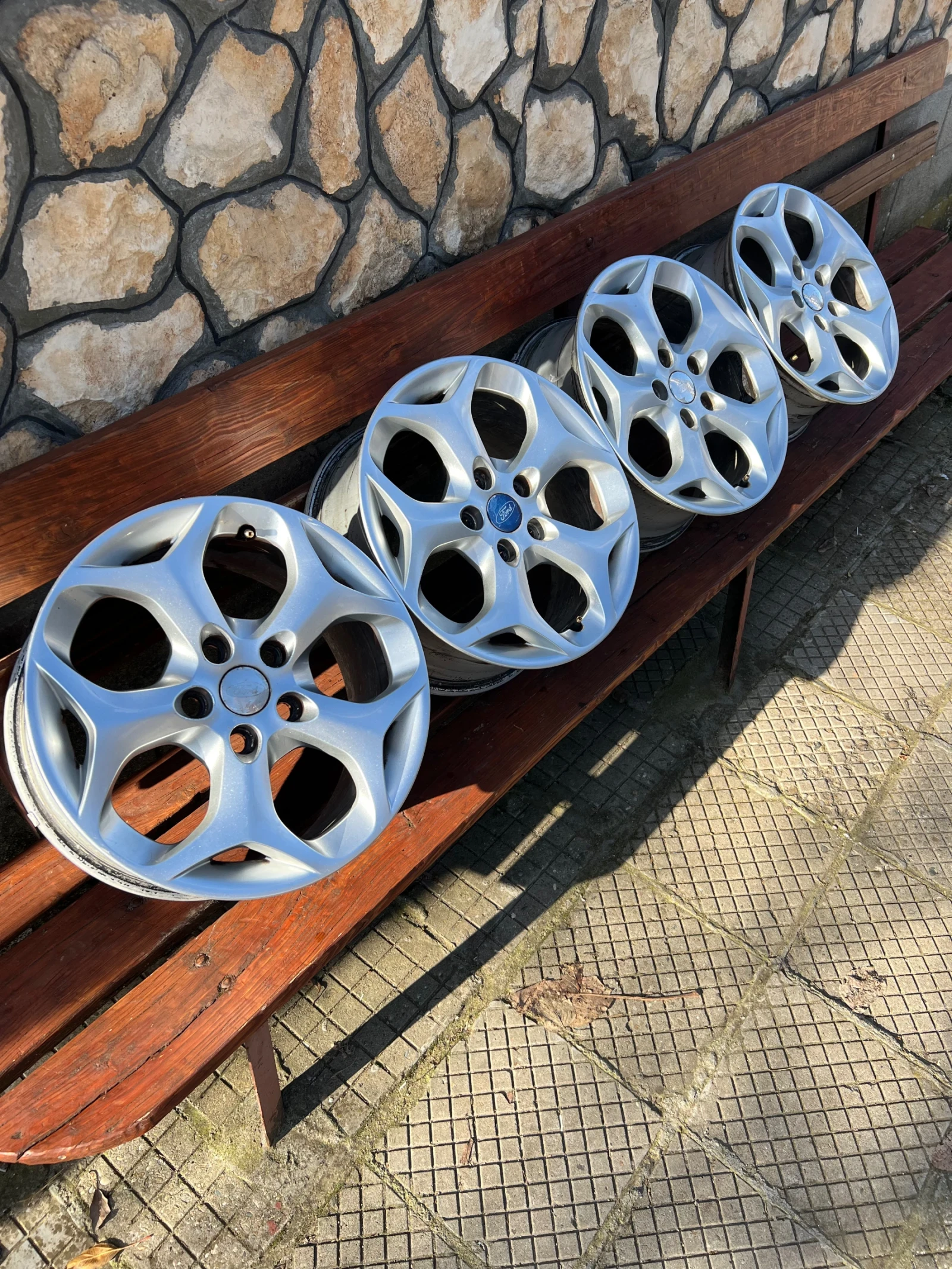 ������ | Mobile.bg � ����������� 3