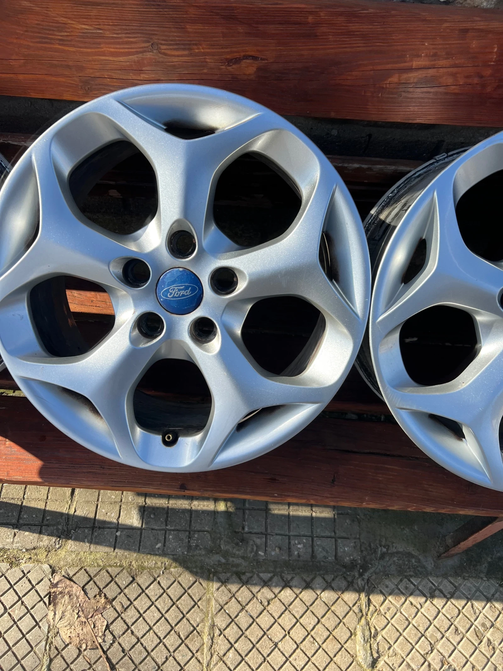 ������ | Mobile.bg � ����������� 5