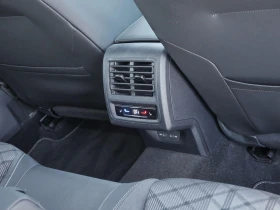 VW Golf 2.0 TDI R-LINE H/K HEAD-UP MATRIX IQ CAMERA, снимка 15