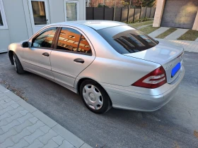 Mercedes-Benz C 220, снимка 4