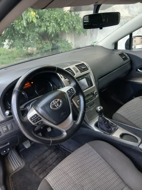 Toyota Avensis 2.2 D4D, снимка 8