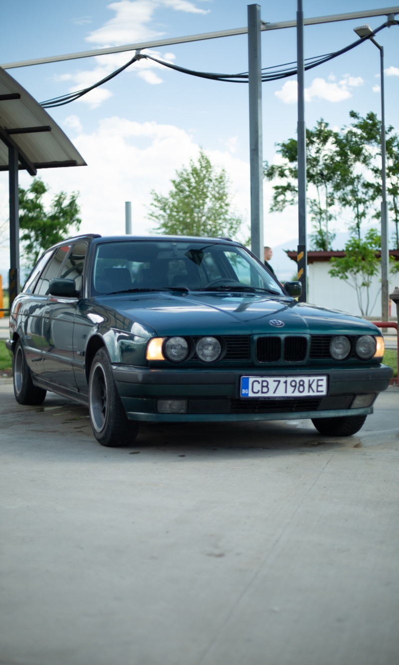 BMW 525, снимка 5 - Автомобили и джипове - 46009657