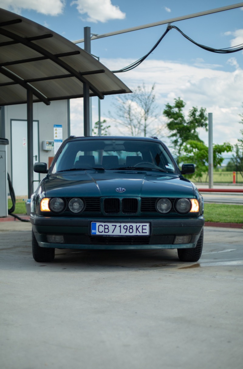 BMW 525, снимка 6 - Автомобили и джипове - 46009657