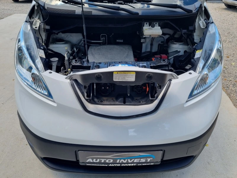 Nissan e-NV200, снимка 17 - Автомобили и джипове - 46407130