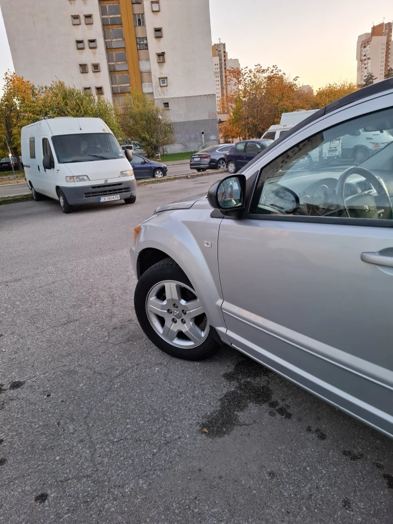 Dodge Caliber, снимка 11 - Автомобили и джипове - 47863505