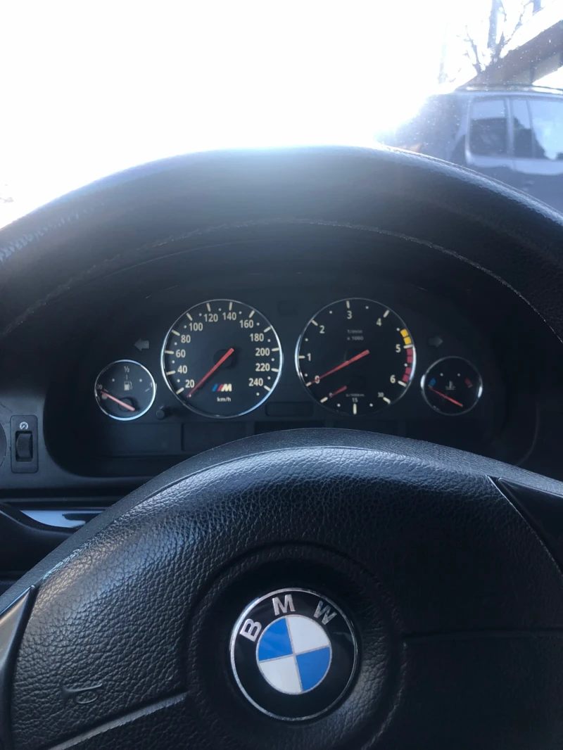 BMW 530, снимка 6 - Автомобили и джипове - 48488681