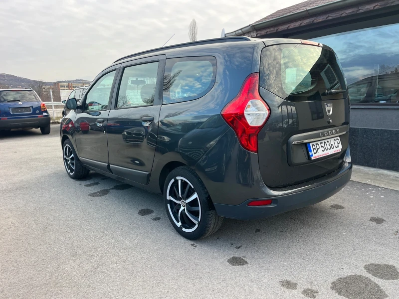 Dacia Lodgy 1.6i Euro 6B, снимка 6 - Автомобили и джипове - 48685206