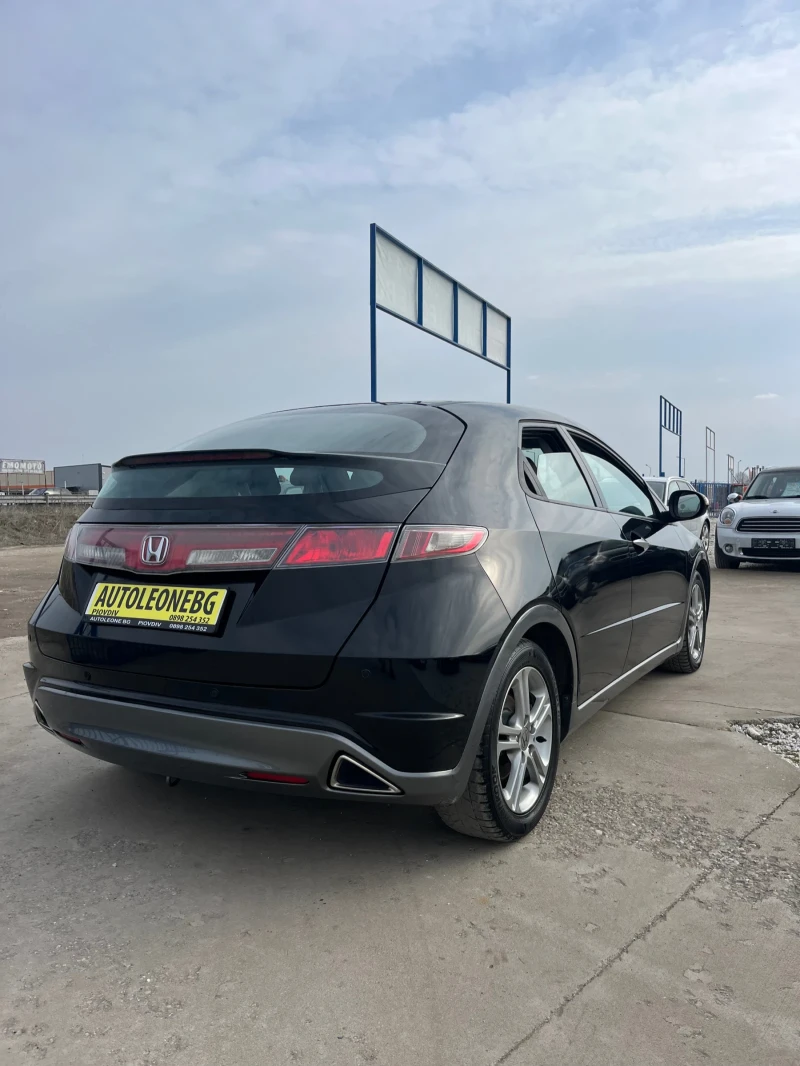 Honda Civic 1.4 i-vtec, снимка 5 - Автомобили и джипове - 48953976