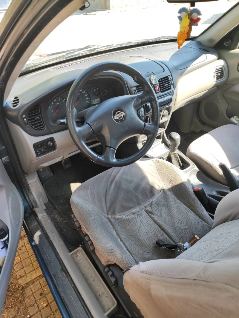 Nissan Almera, снимка 2 - Автомобили и джипове - 49471783