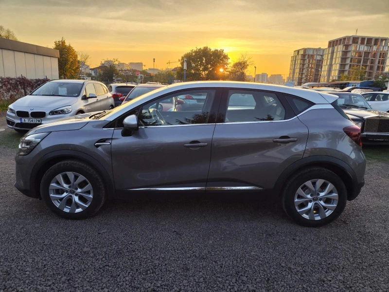 Renault Captur 1.3TCe Intens, 140кс., снимка 3 - Автомобили и джипове - 52442093