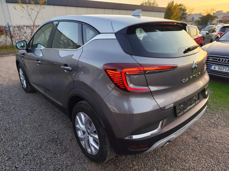 Renault Captur 1.3TCe Intens, 140кс., снимка 4 - Автомобили и джипове - 52442093