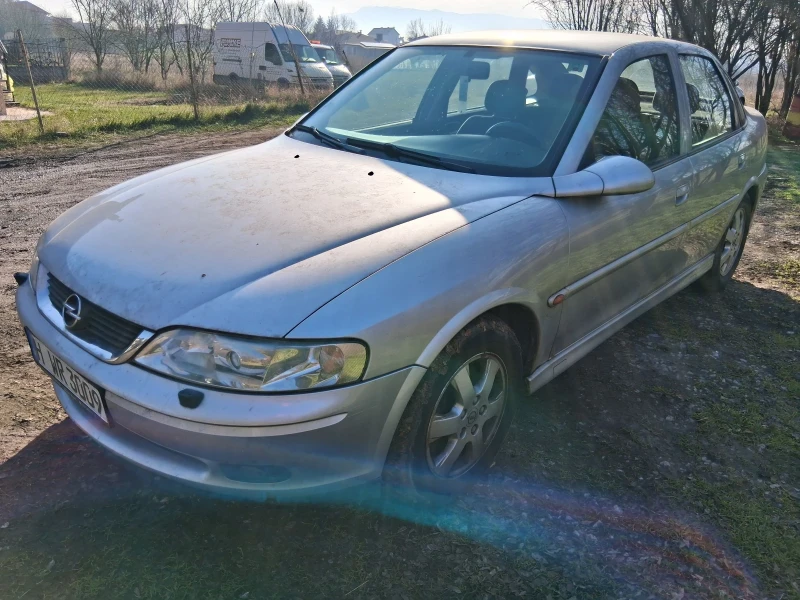 Opel Vectra 1.8 бензин Внос Германия Климатроник , снимка 2 - Автомобили и джипове - 52851593