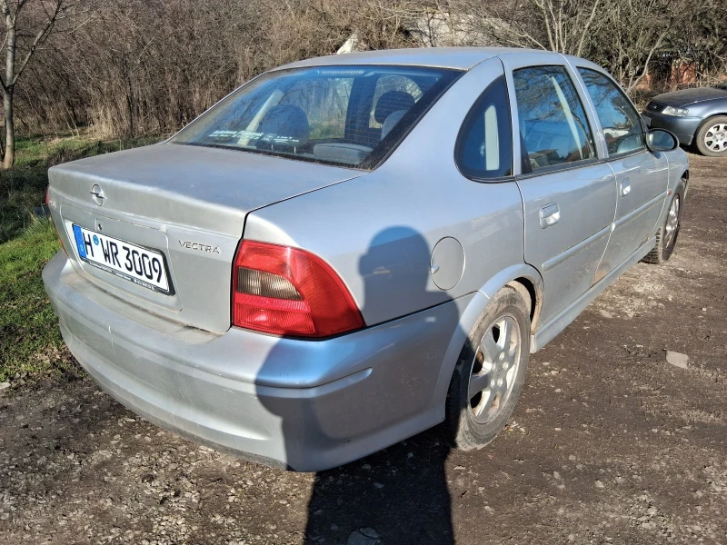 Opel Vectra 1.8 бензин Внос Германия Климатроник , снимка 4 - Автомобили и джипове - 52851593
