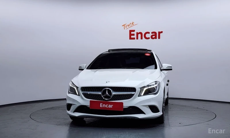 Mercedes-Benz CLA 200, снимка 3 - Автомобили и джипове - 52962199
