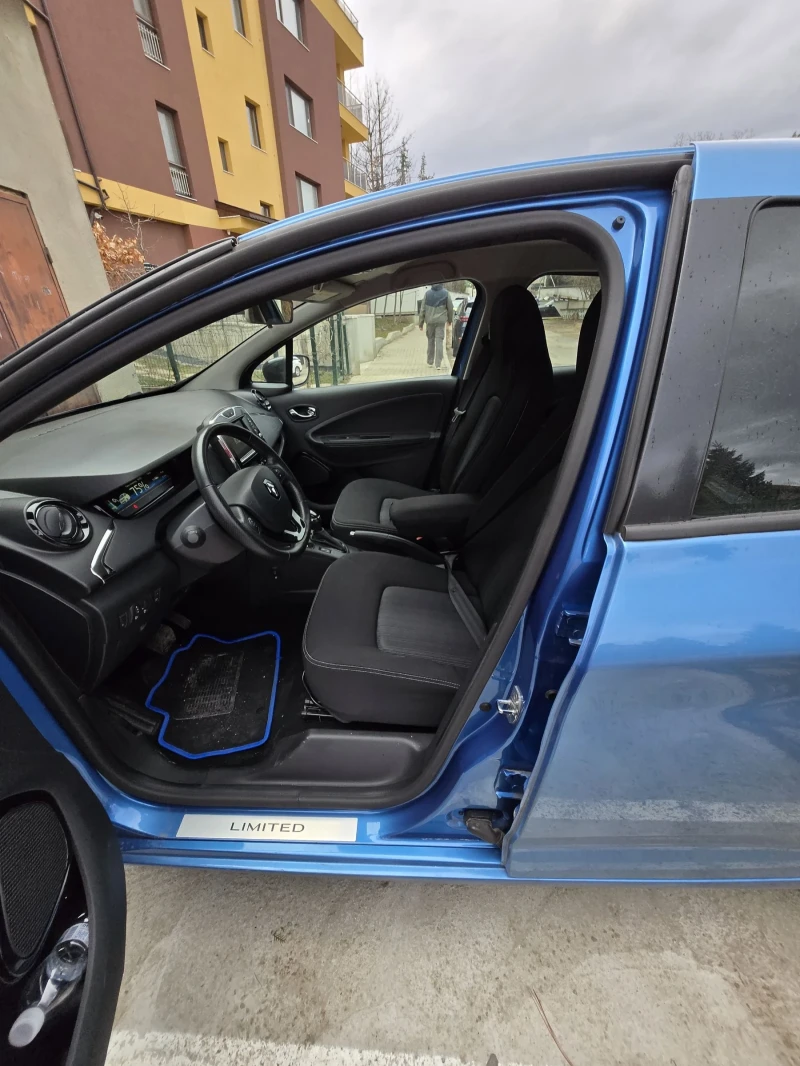 Renault Zoe ZE 41 kWH 27 000 км, снимка 5 - Автомобили и джипове - 53007280