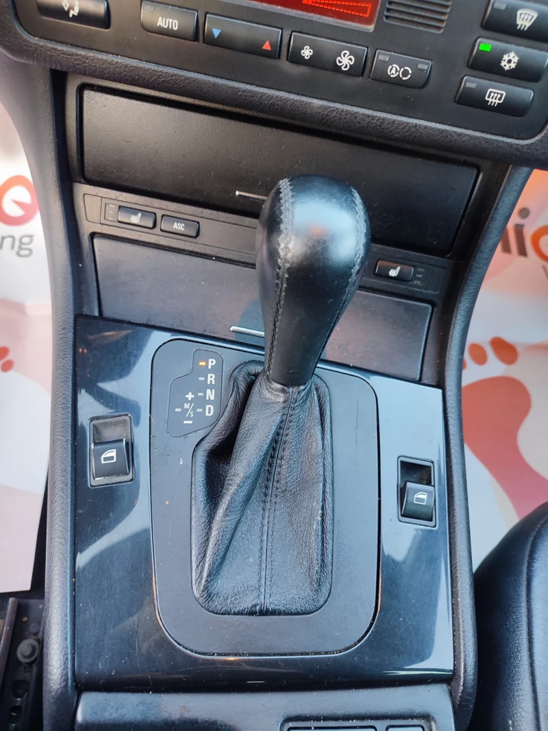 BMW 320 2.0i АВТОМАТИК/КОЖА/АВТОПИЛОТ, снимка 14 - Автомобили и джипове - 53012034