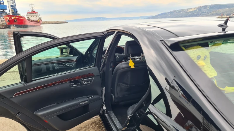 Mercedes-Benz S 320, снимка 12 - Автомобили и джипове - 53045918