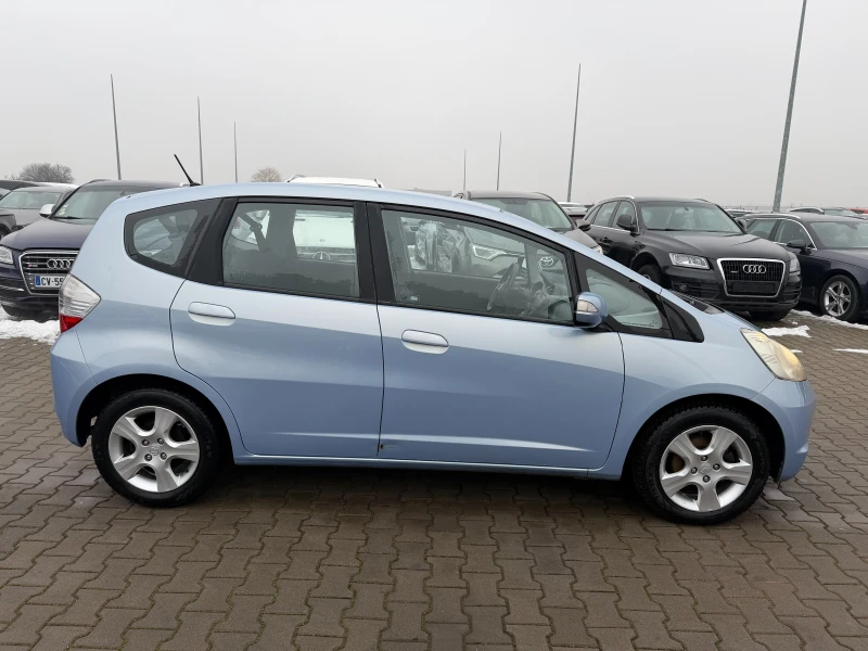 Honda Jazz 1.4i EURO 4, снимка 5 - Автомобили и джипове - 53201686