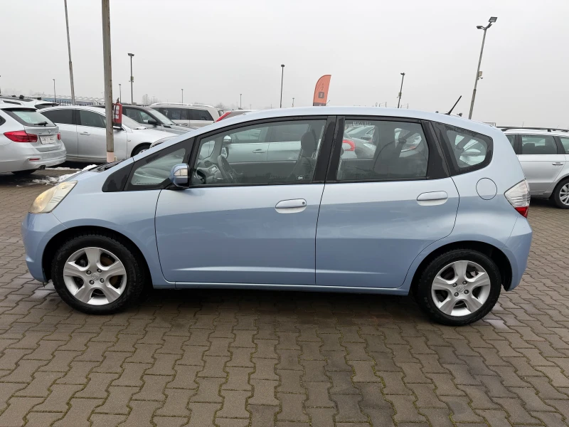 Honda Jazz 1.4i EURO 4, снимка 9 - Автомобили и джипове - 53201686
