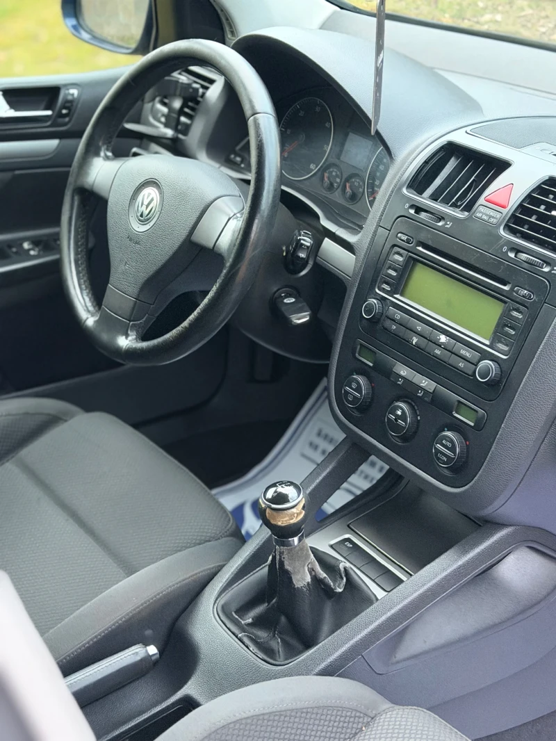 VW Golf 1.9 TDI TOP!, снимка 12 - Автомобили и джипове - 53275202