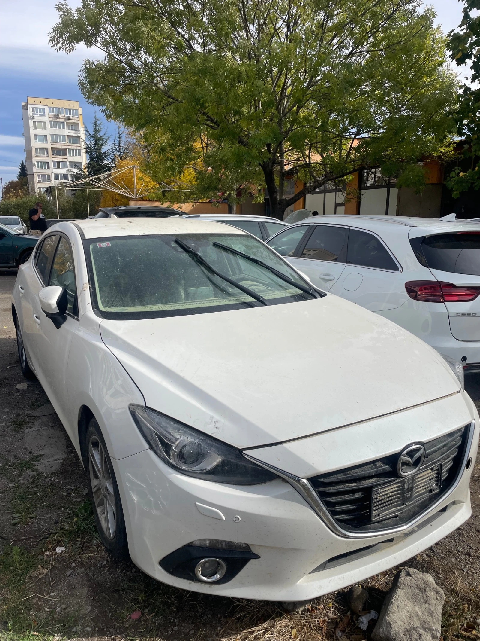 Mazda 3 2.2D SKYACTIV - изображение 3