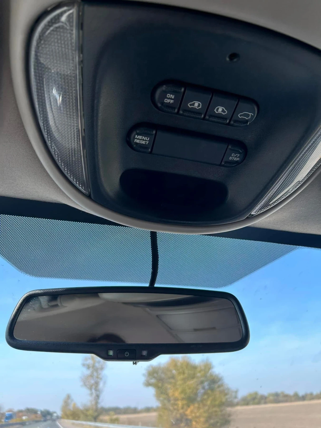 Chrysler Voyager  - изображение 4