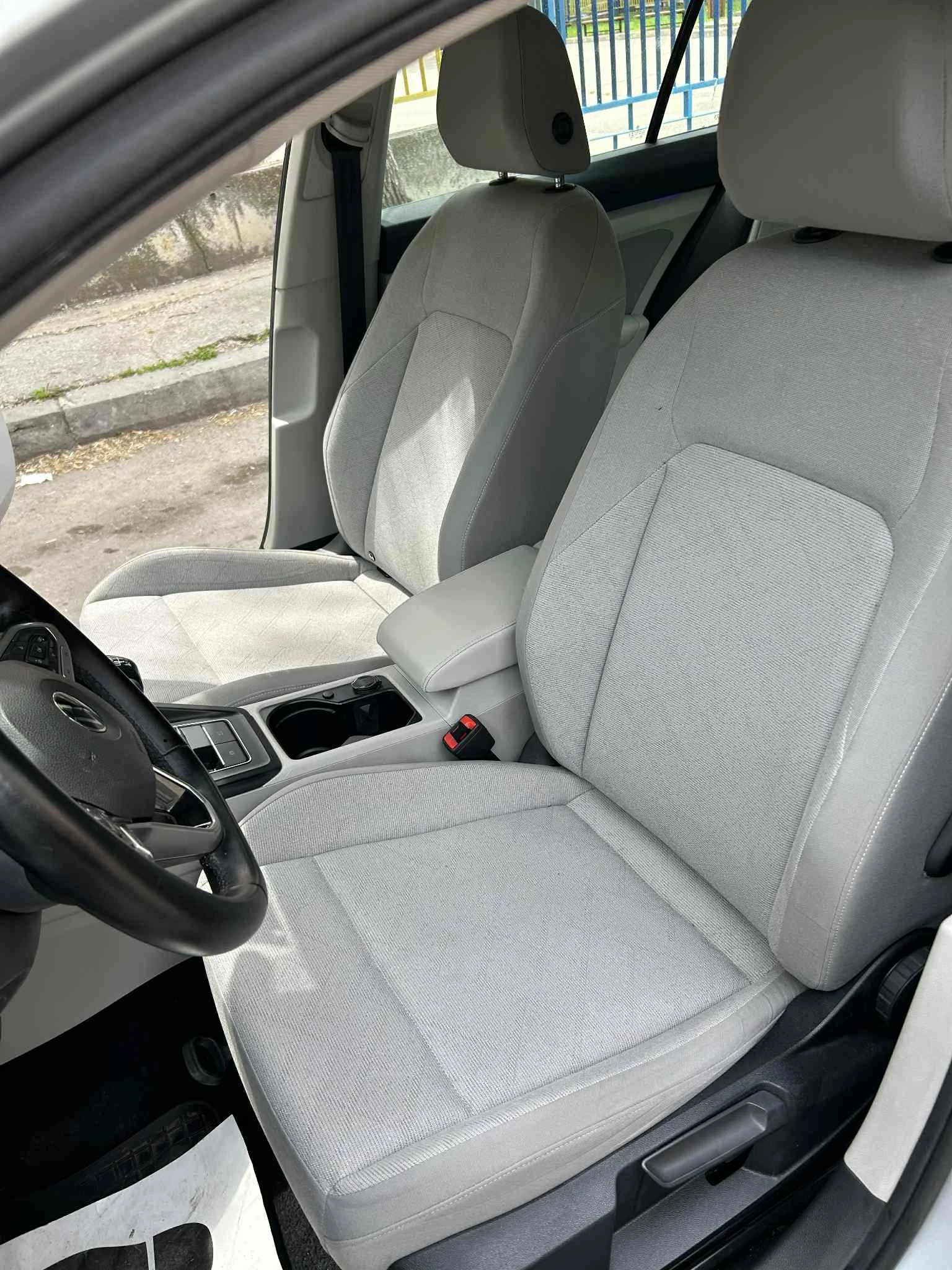 VW Golf  - изображение 8