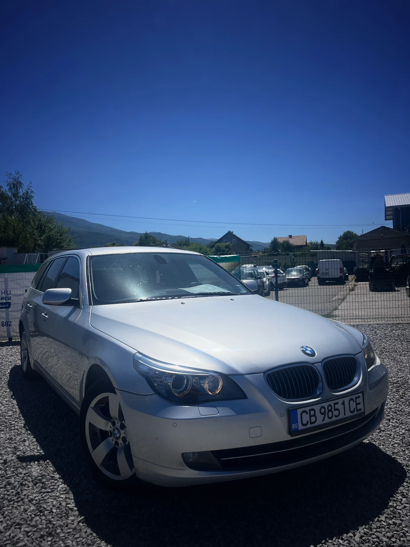 BMW 530 X-DRIVE* FACELIFT* TEMPOMAT * ПЕРФЕКТНО СЪСТОЯНИЕ  - изображение 2