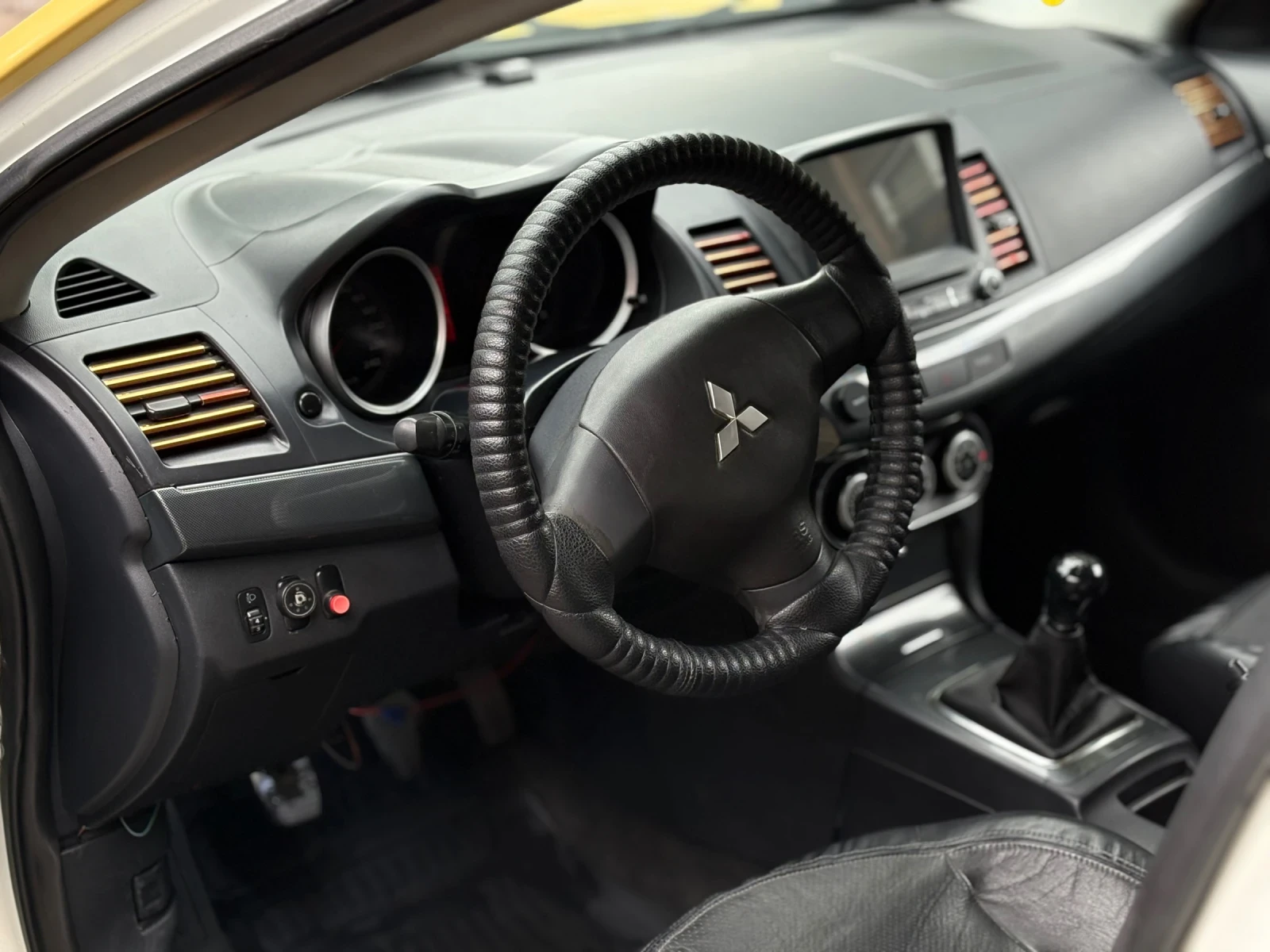 Mitsubishi Lancer  - изображение 4
