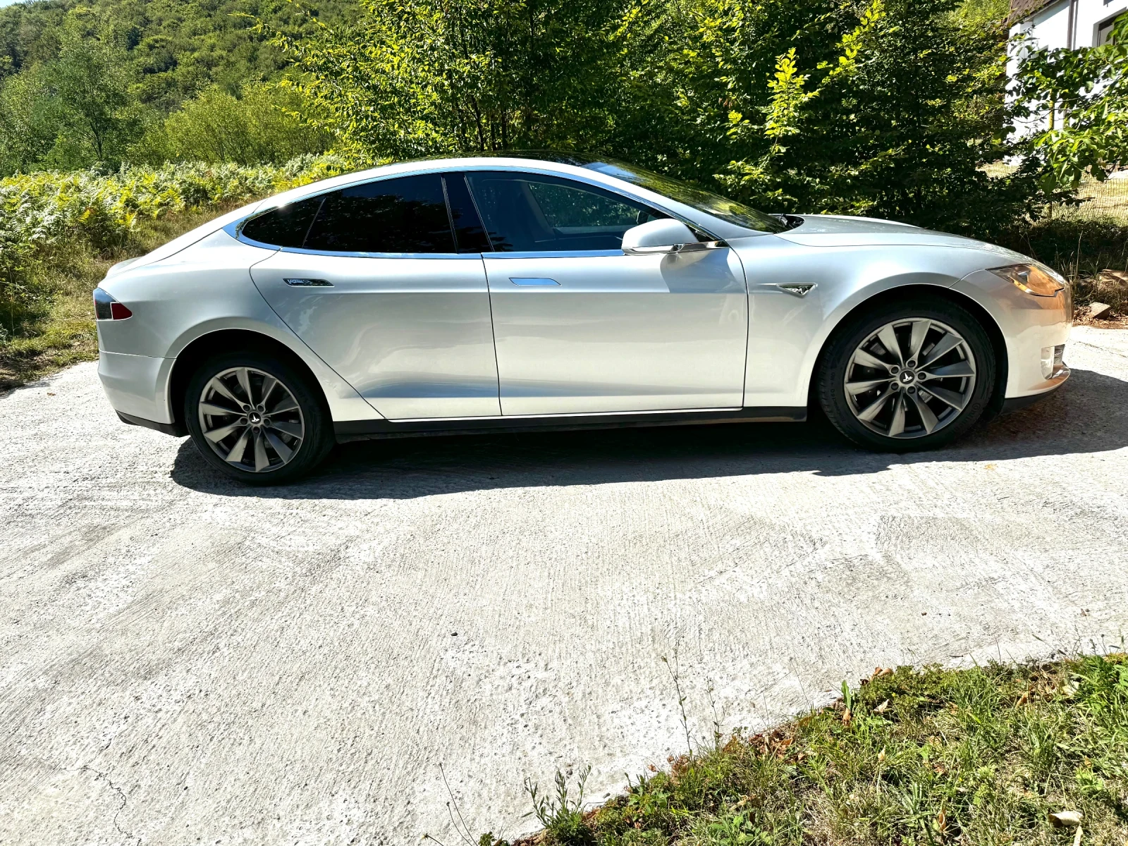 Tesla Model S 85 Free Super Charging  - изображение 4