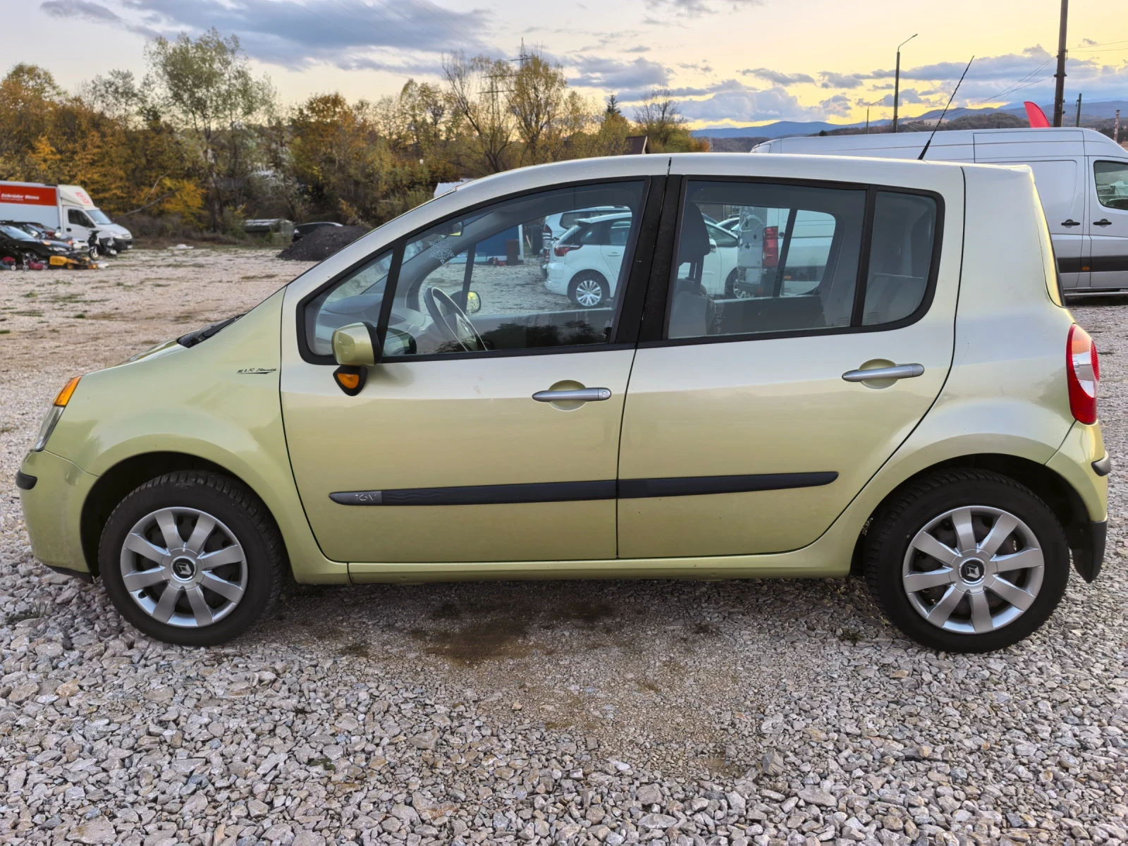 Renault Modus 1.2i  | Mobile.bg — изображение 8