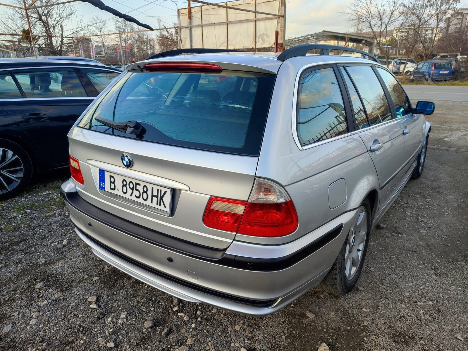 BMW 320 2.0i АВТОМАТИК/КОЖА/АВТОПИЛОТ - изображение 5