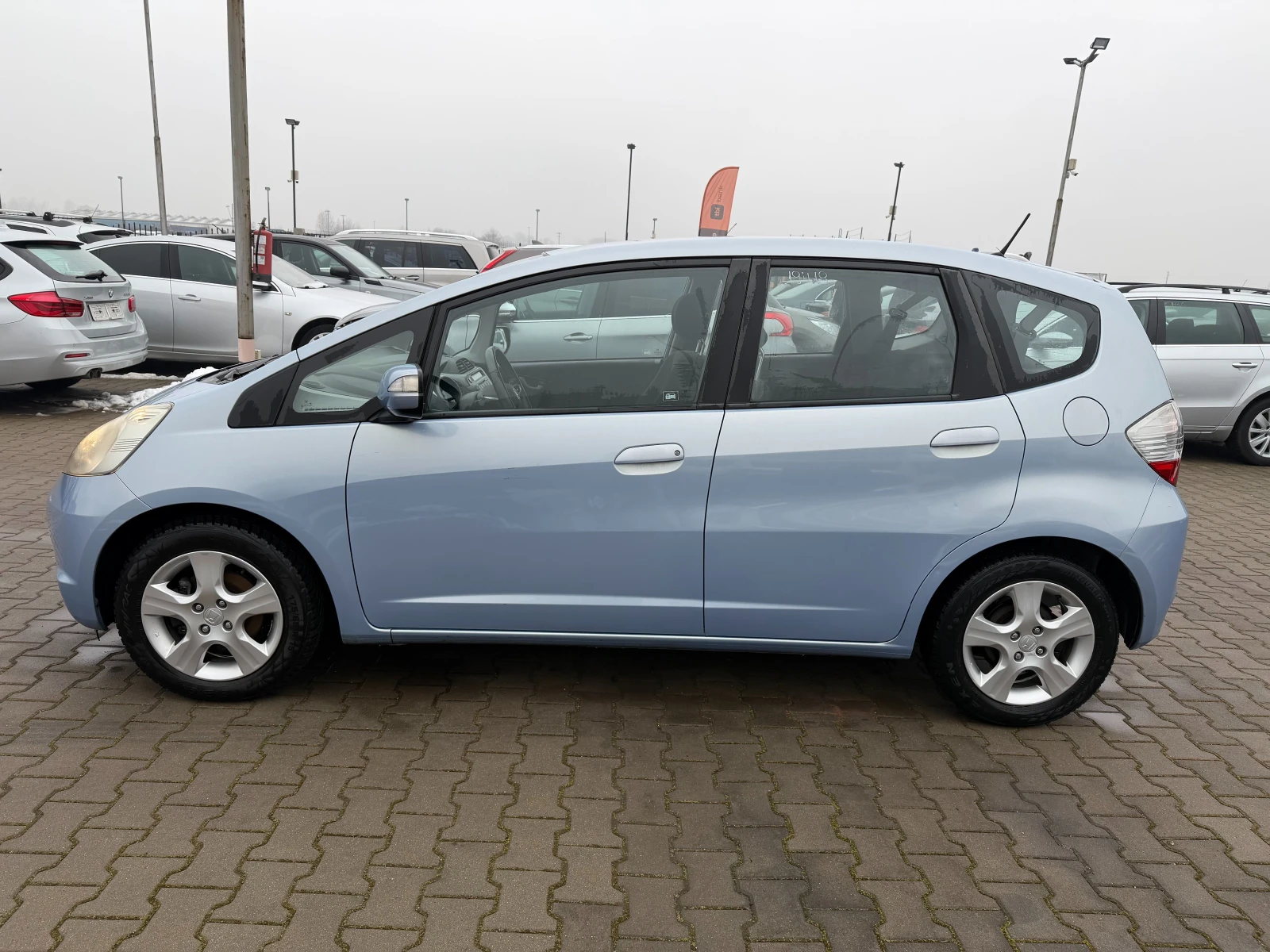 Honda Jazz 1.4i EURO 4 - изображение 9