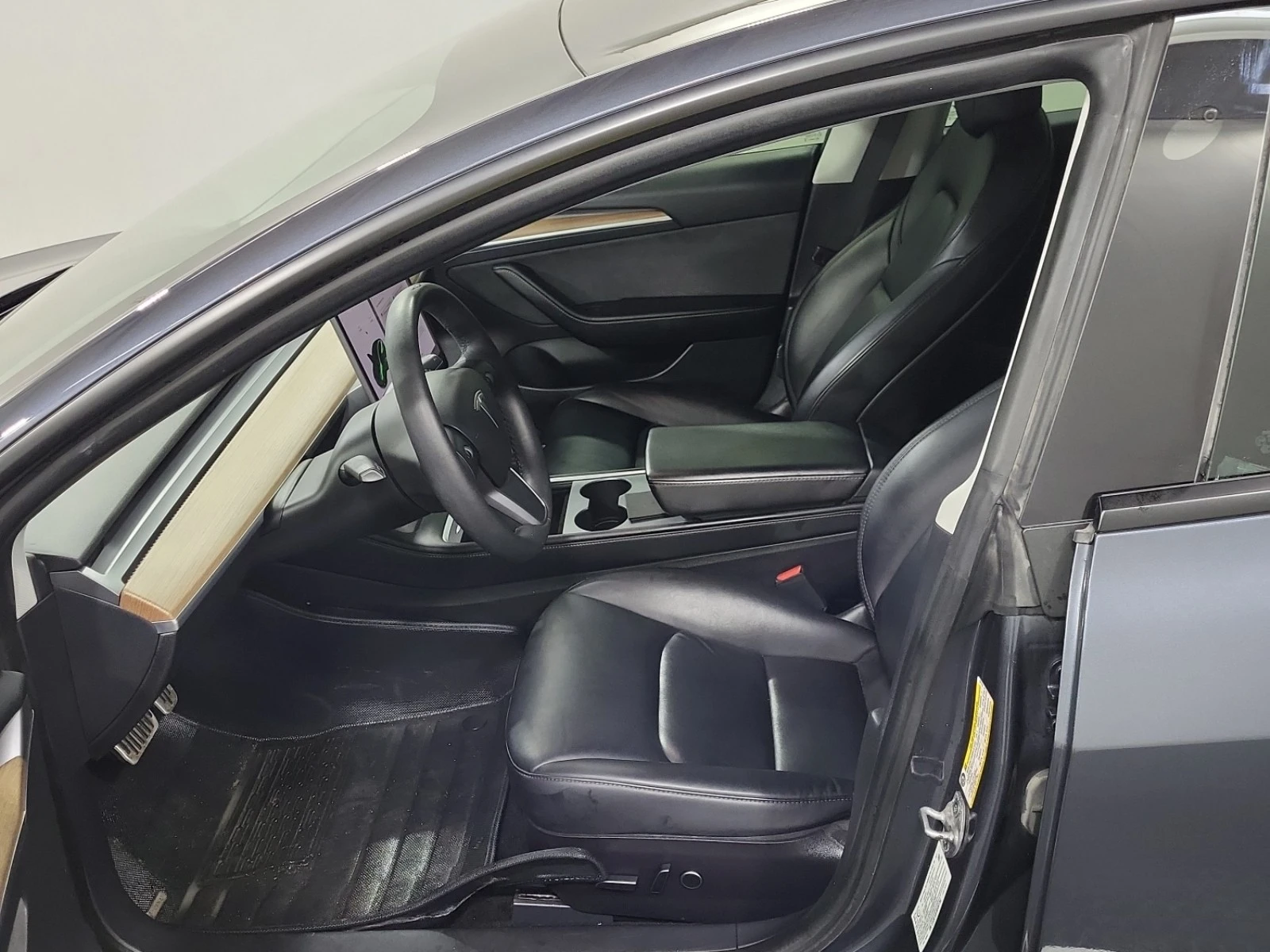 Tesla Model 3 AWD - изображение 5