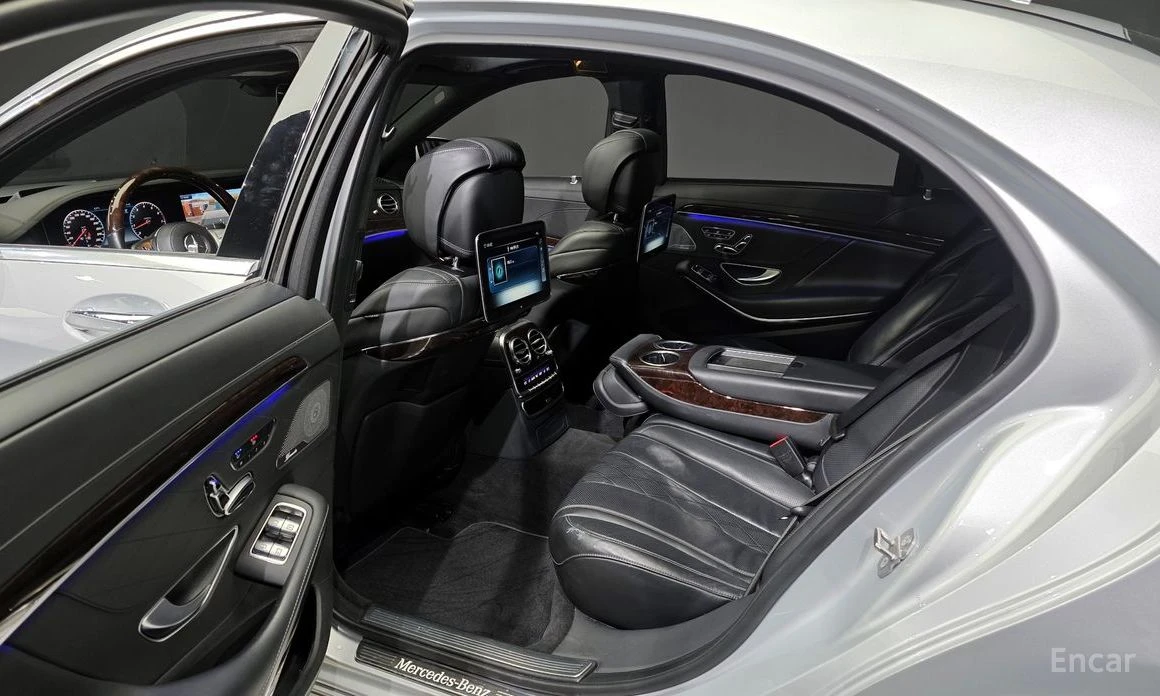 Mercedes-Benz S 560 4MATIC/LONG/360 VIEW/PANO/DRIVER ASSIST, снимка 14 - Автомобили и джипове - 53804833