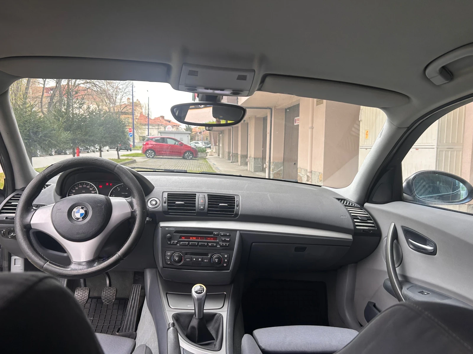 BMW 120 d 163кс, снимка 10 - Автомобили и джипове - 54173177