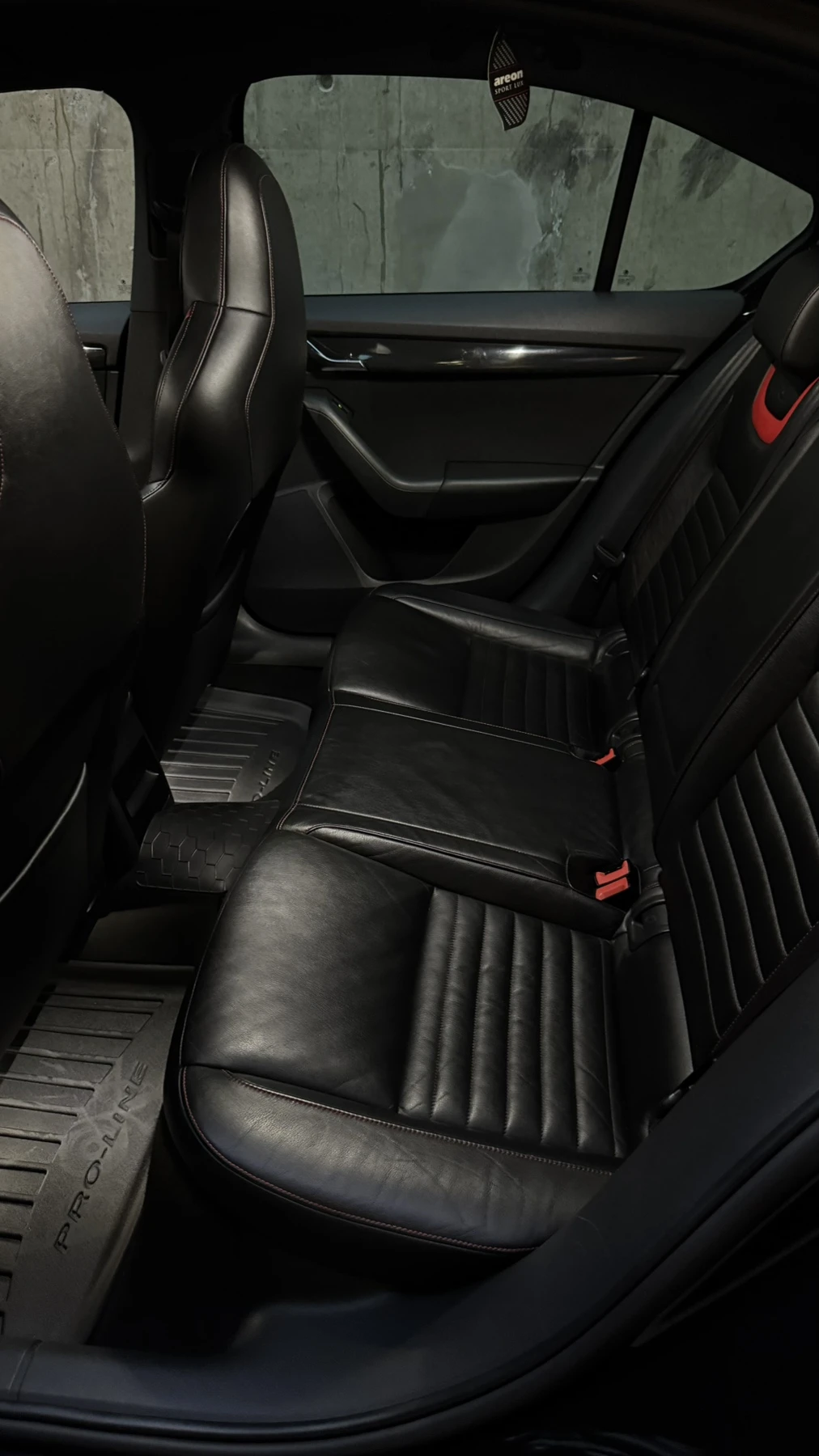 Skoda Octavia VRS, снимка 15 - Автомобили и джипове - 54257264