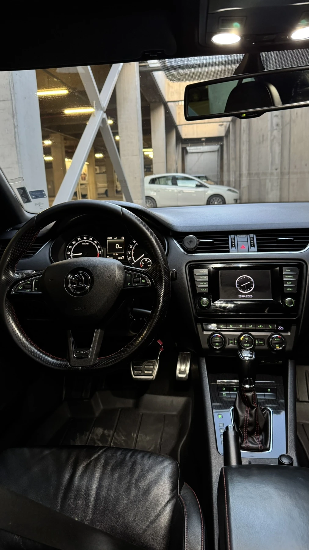 Skoda Octavia VRS, снимка 13 - Автомобили и джипове - 54257264