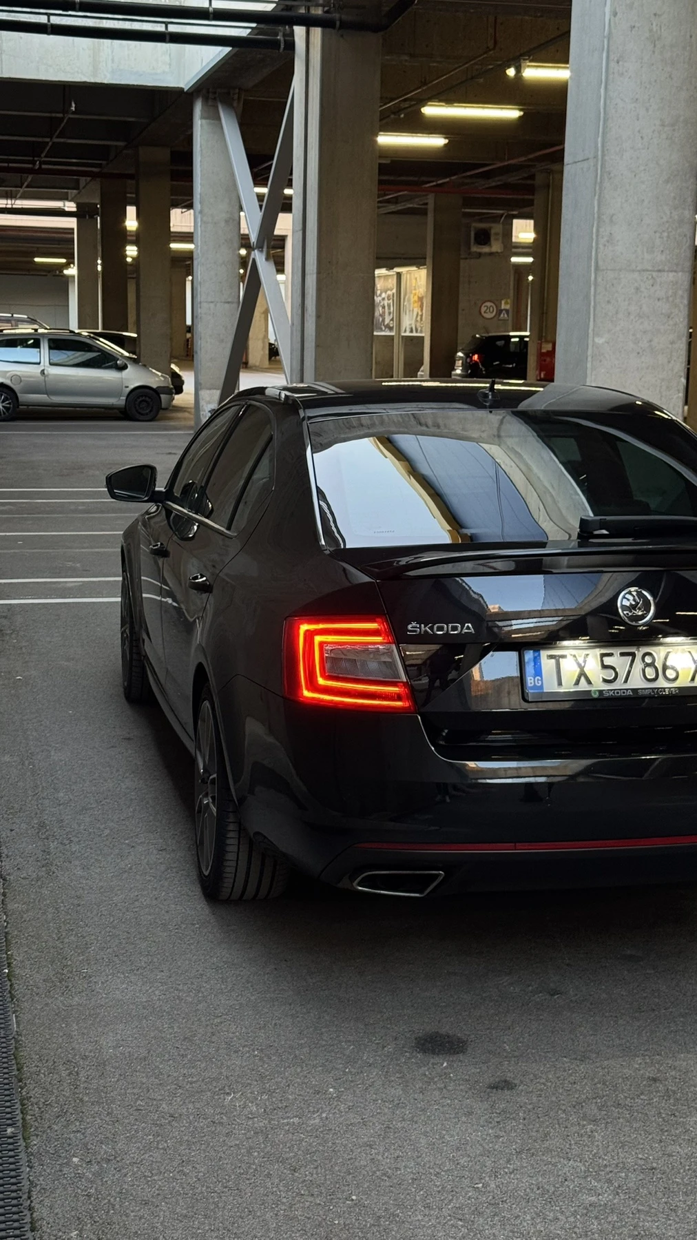 Skoda Octavia VRS, снимка 4 - Автомобили и джипове - 54257264