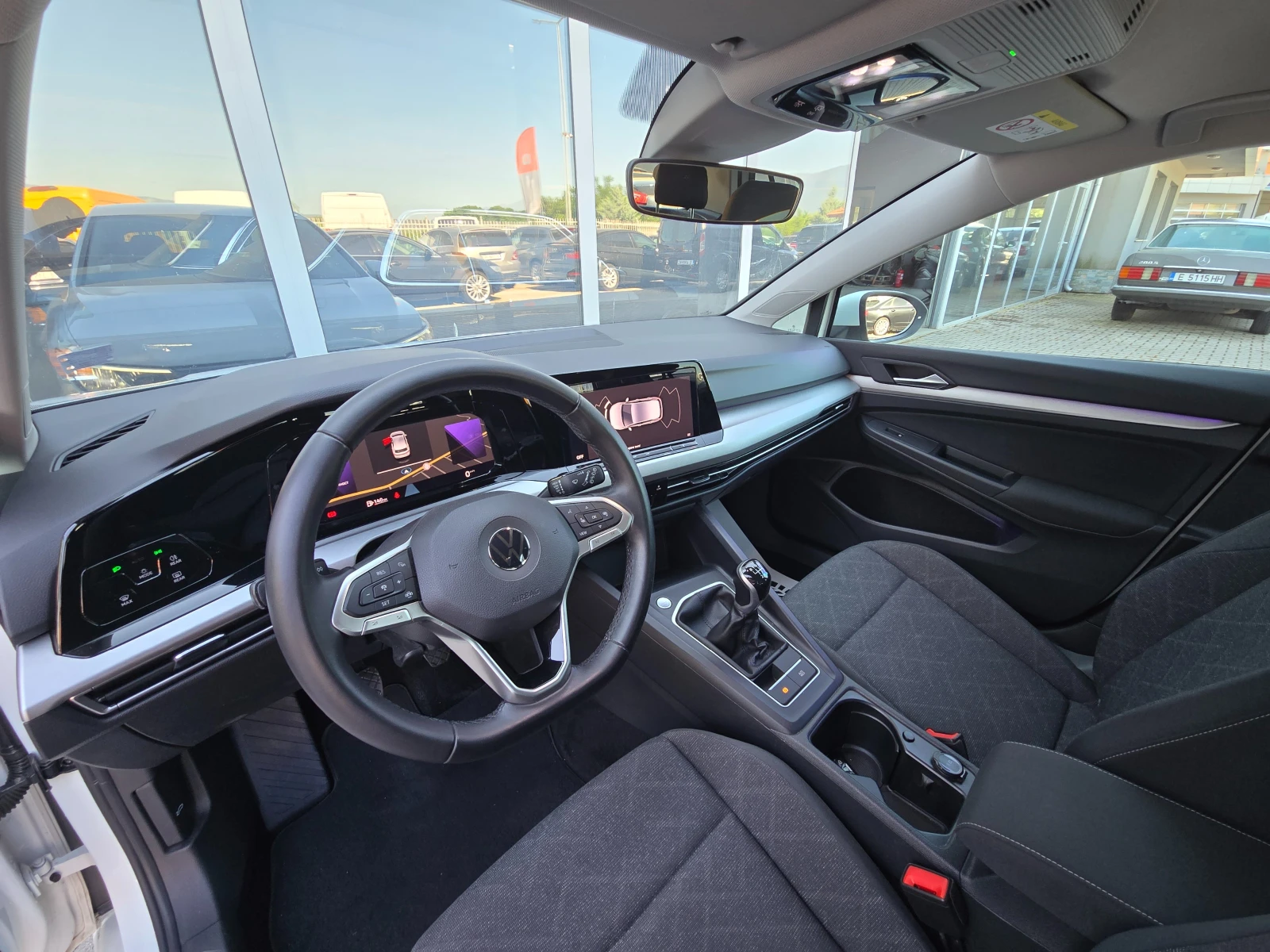 VW Golf 8 TDi* * EURO6D* * , снимка 9 - Автомобили и джипове - 54716875