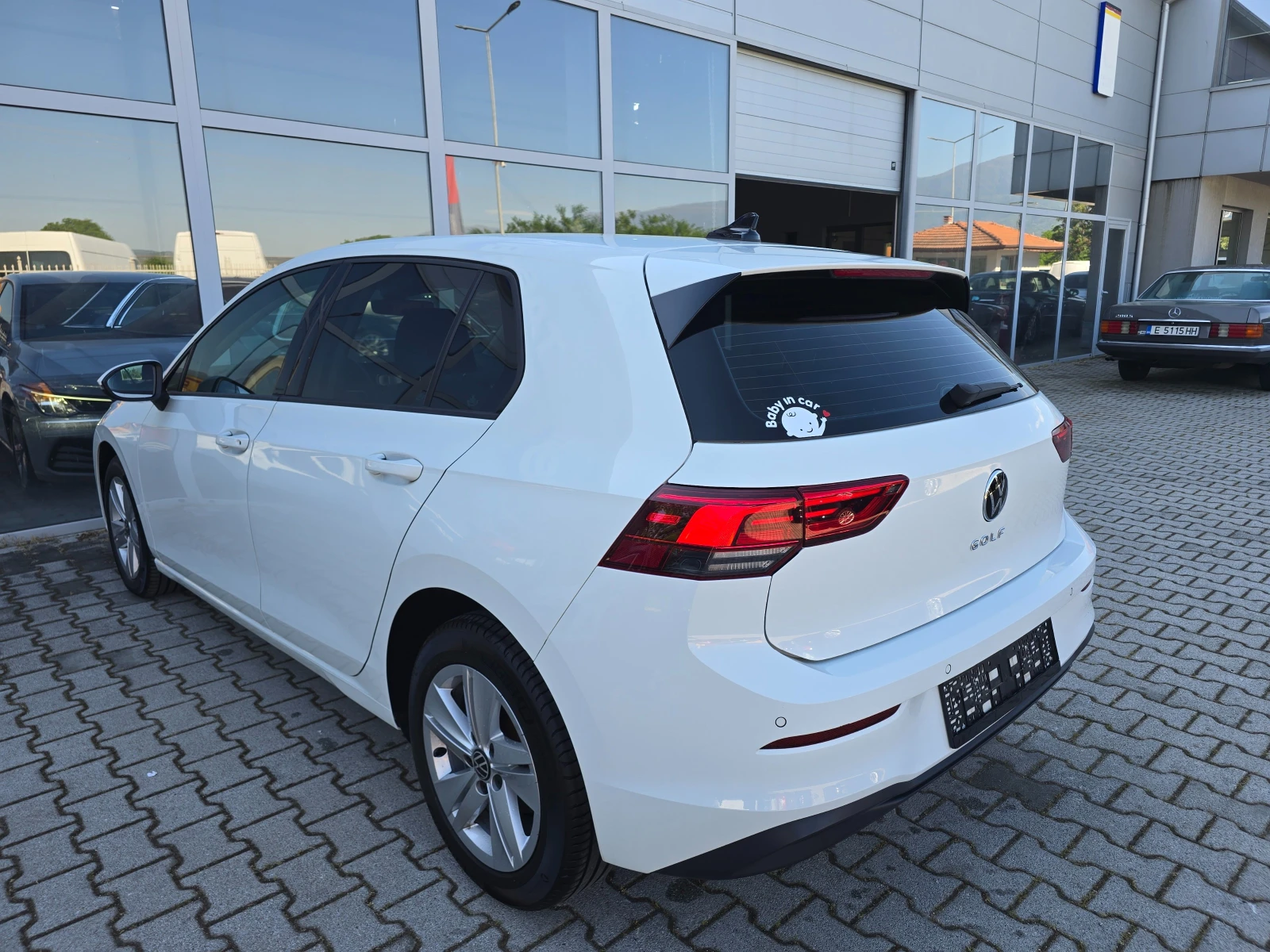 VW Golf 8 TDi* * EURO6D* * , снимка 7 - Автомобили и джипове - 54716875