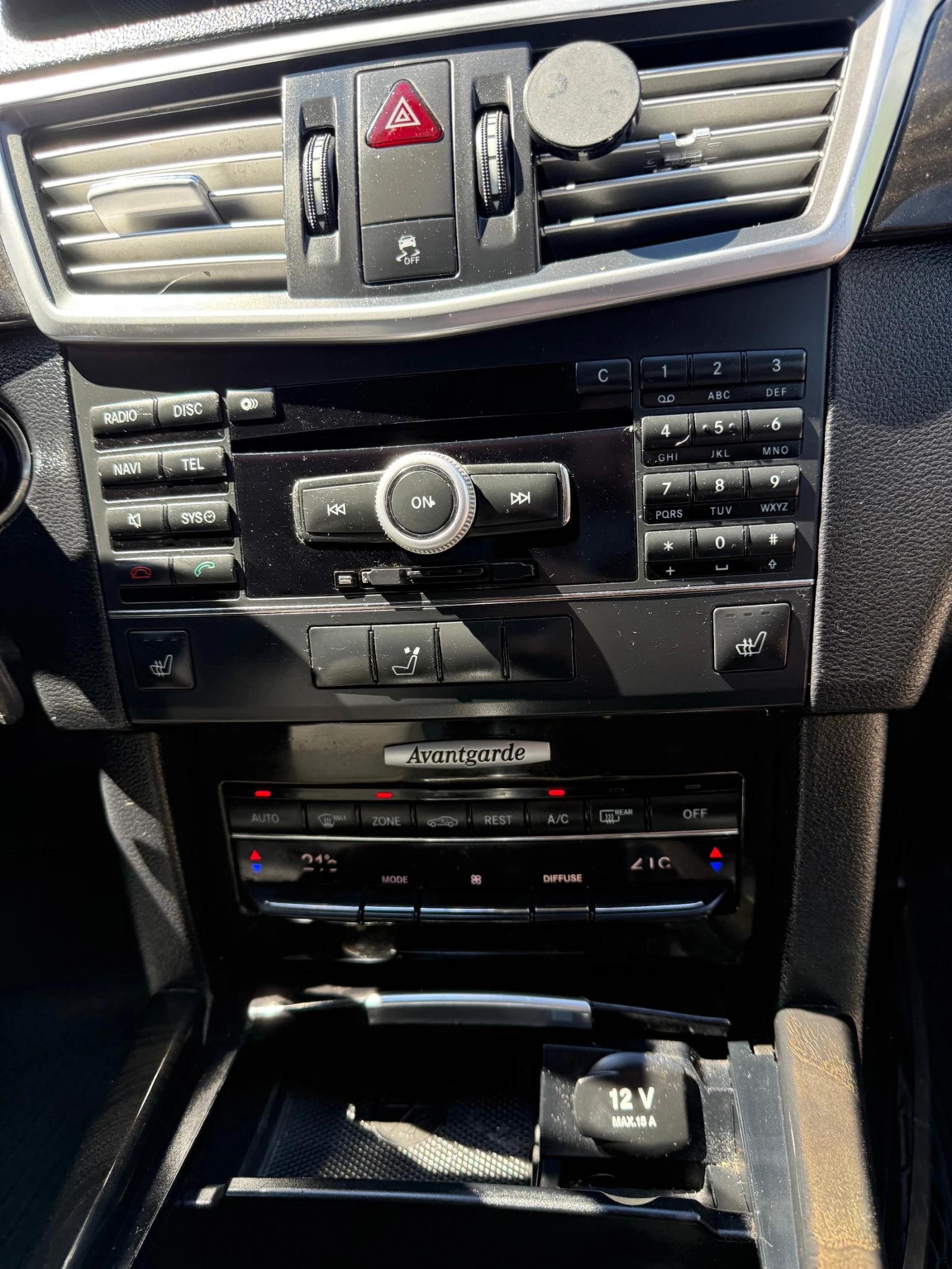Mercedes-Benz E 350 AVANTGARDE, снимка 7 - Автомобили и джипове - 54902192