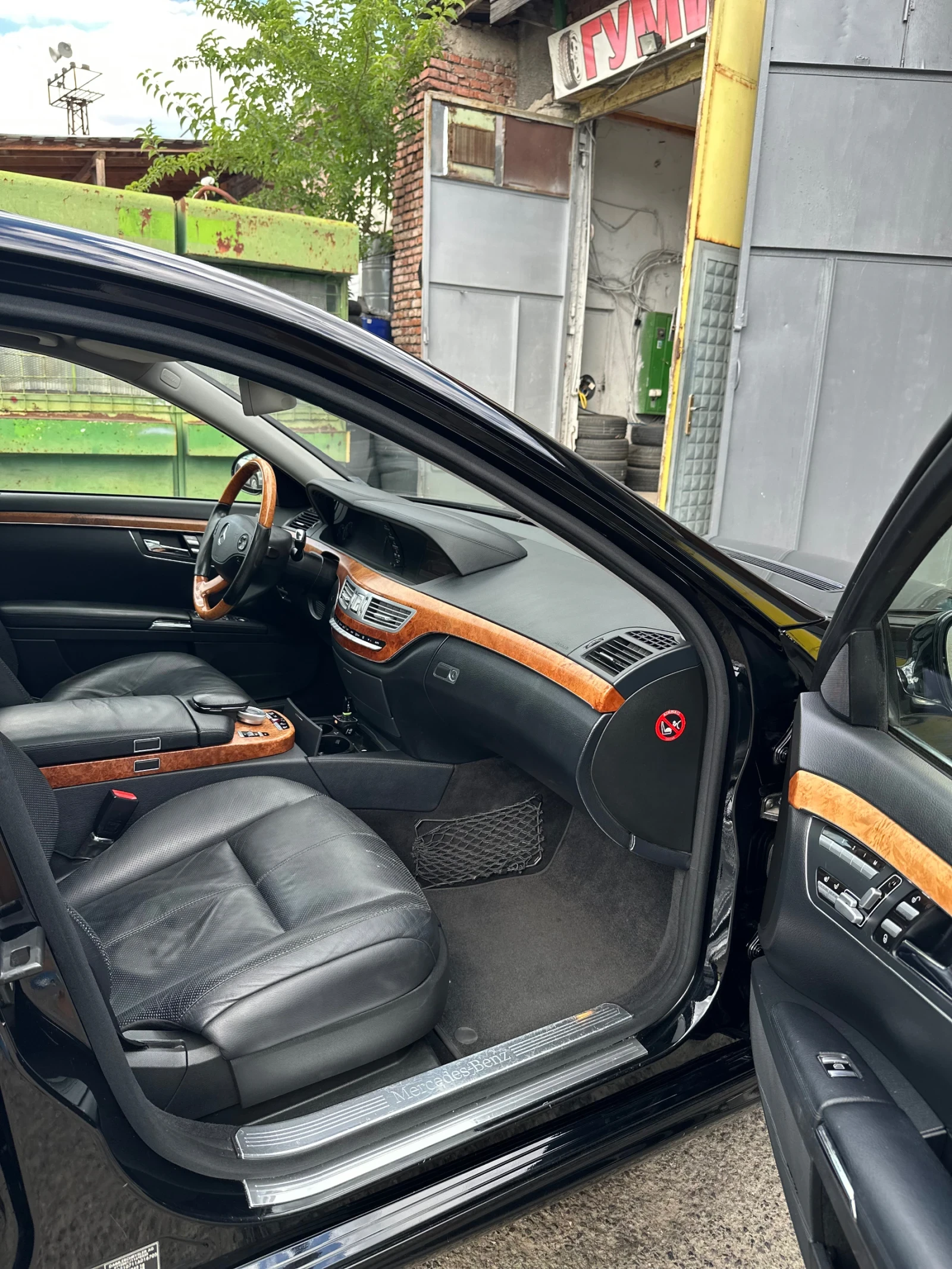 Mercedes-Benz S 500, снимка 11 - Автомобили и джипове - 55395882