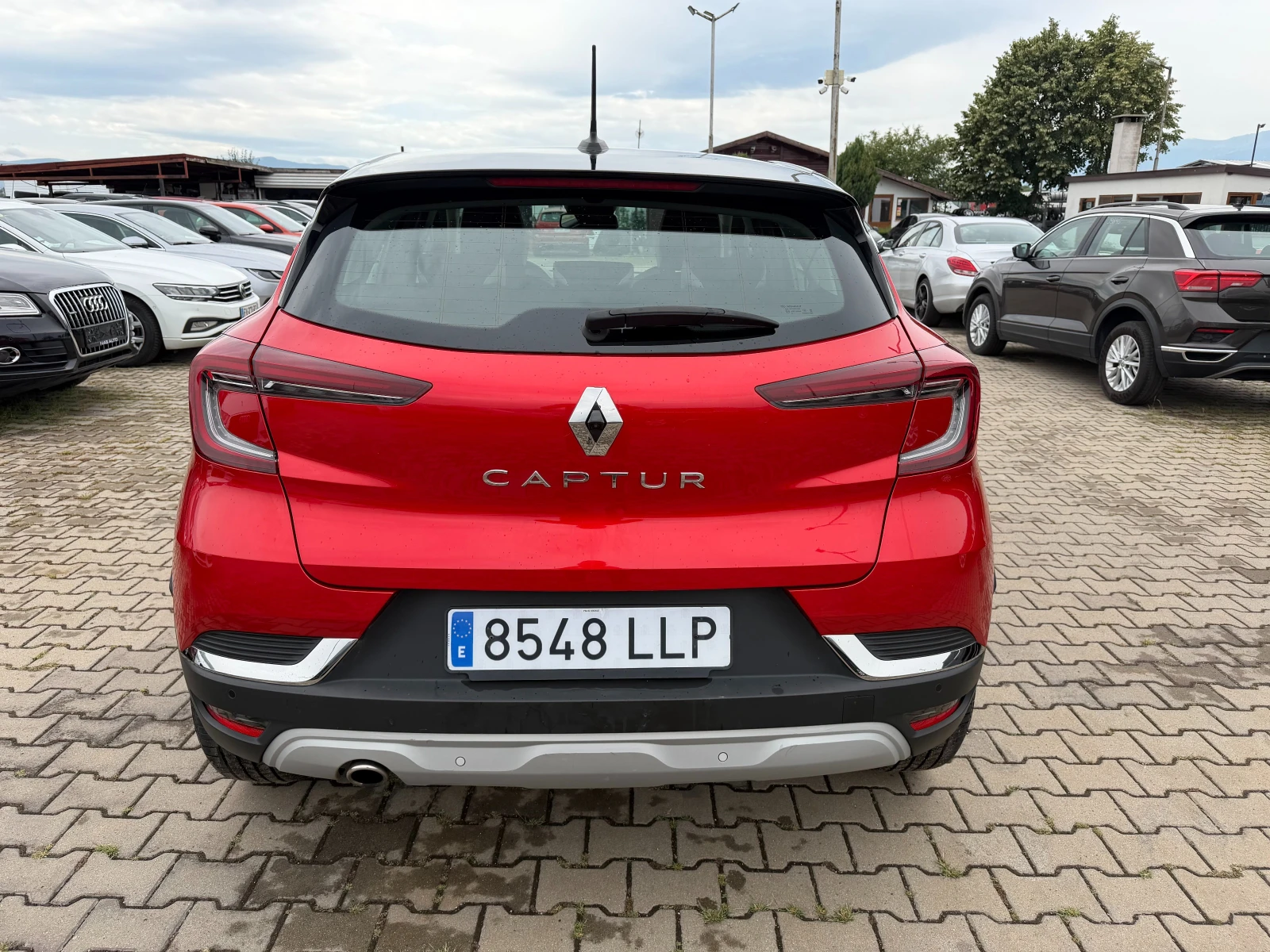 Renault Captur 1.5DCI NAVI/KAMERA/KOJA EURO 6, снимка 7 - Автомобили и джипове - 55431150