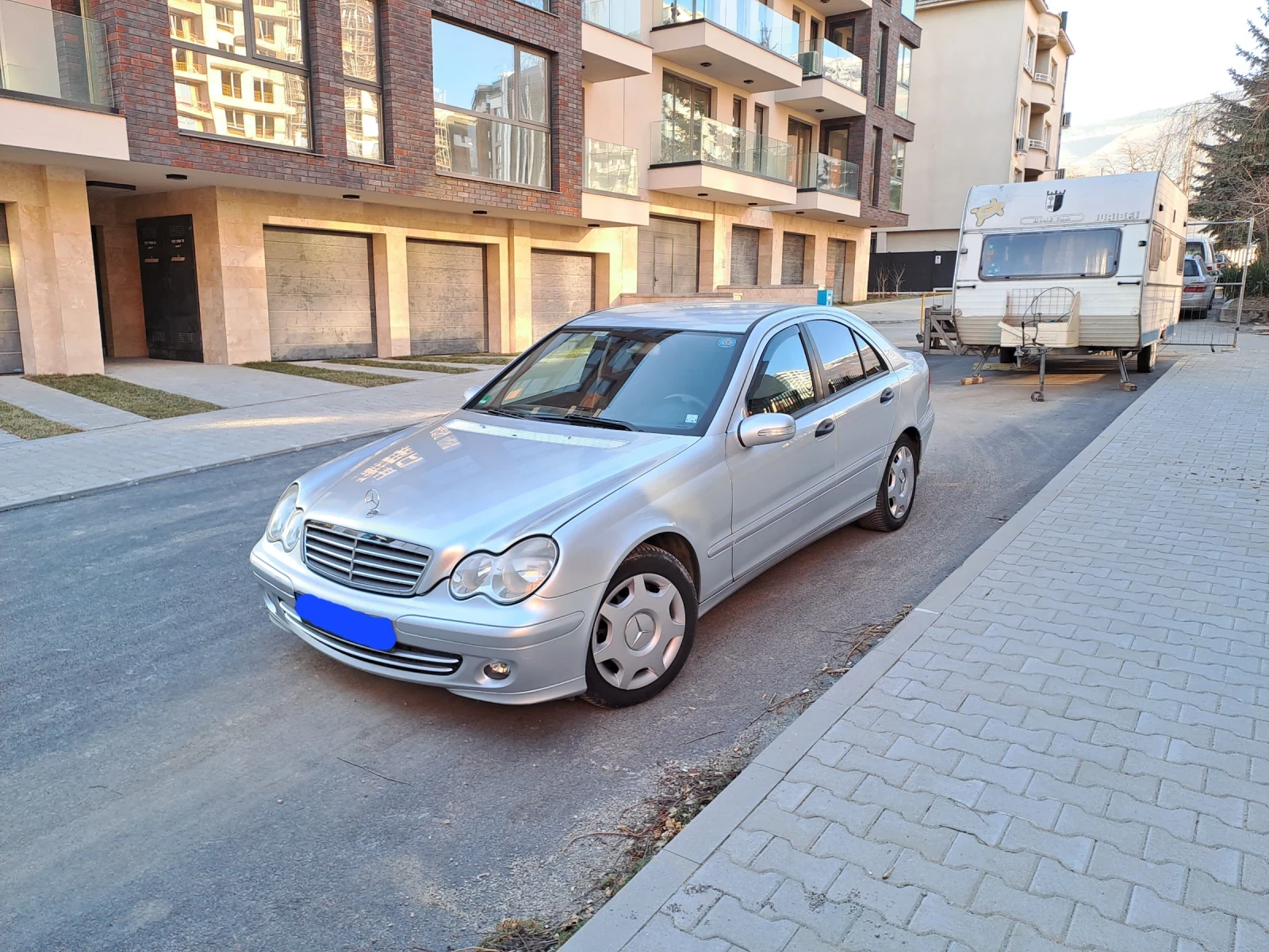Mercedes-Benz C 220