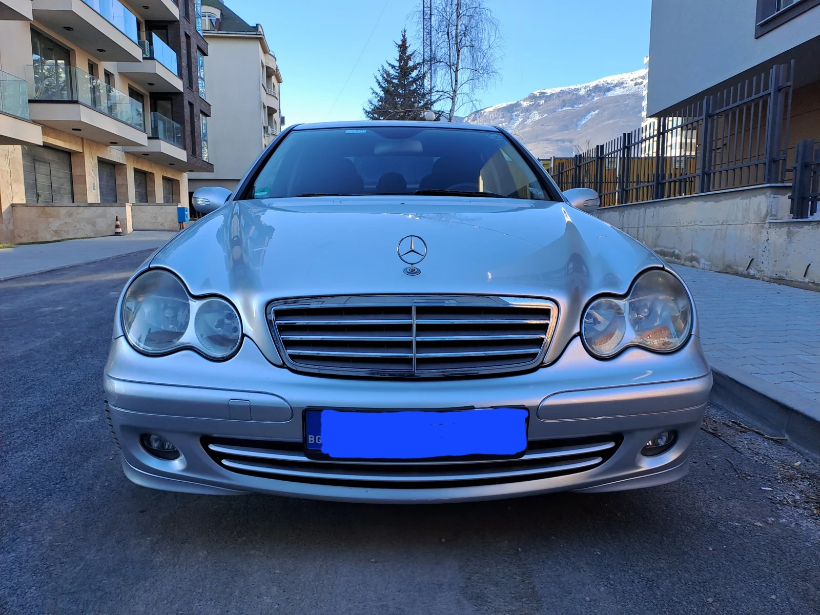 Mercedes-Benz C 220, снимка 7 - Автомобили и джипове - 55735957