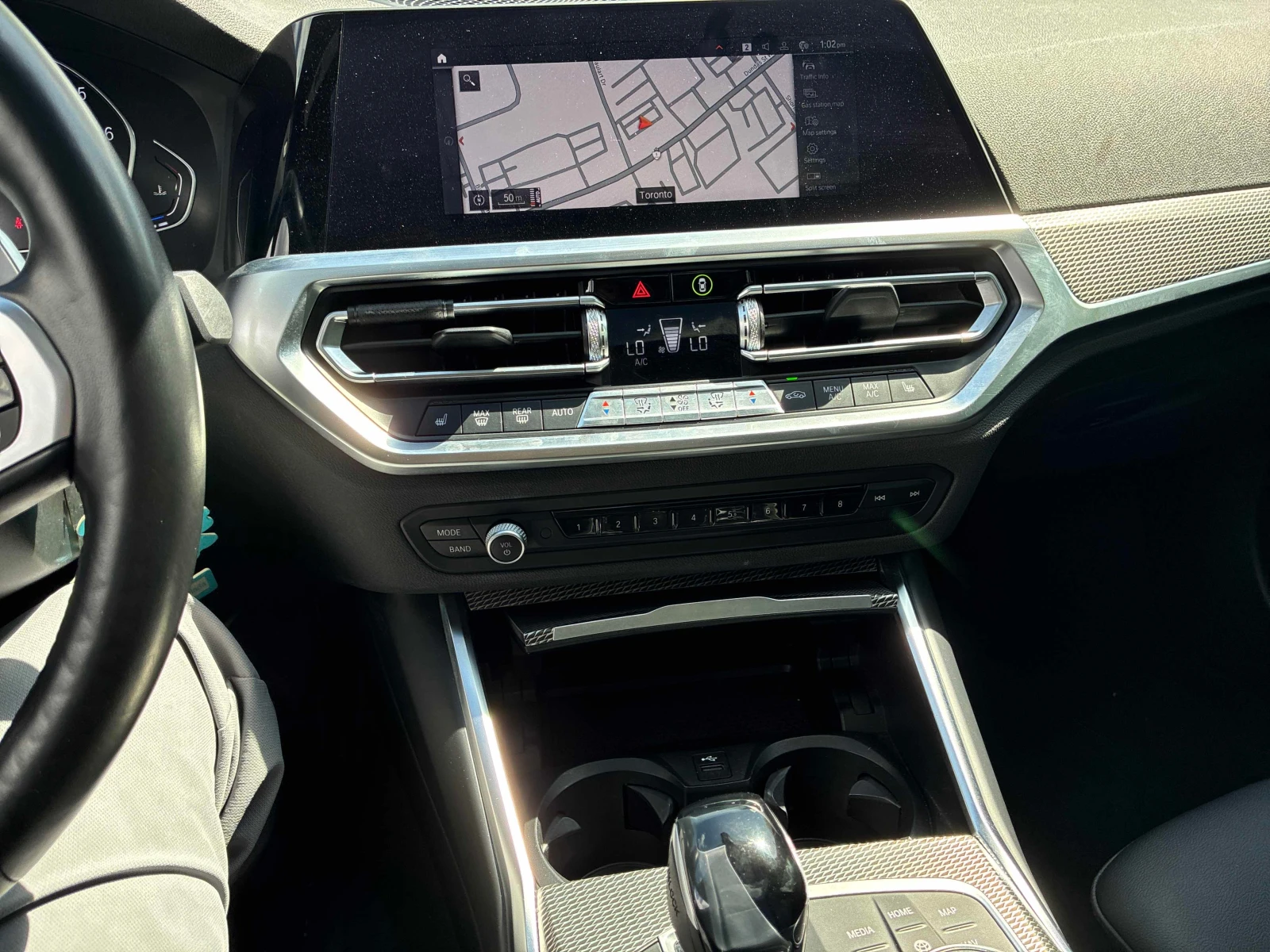BMW 330 i xDrive | CARFAX | АВТОКРЕДИТ БЕЗ ПЪРВОНАЧАЛНА , снимка 9 - Автомобили и джипове - 55872197