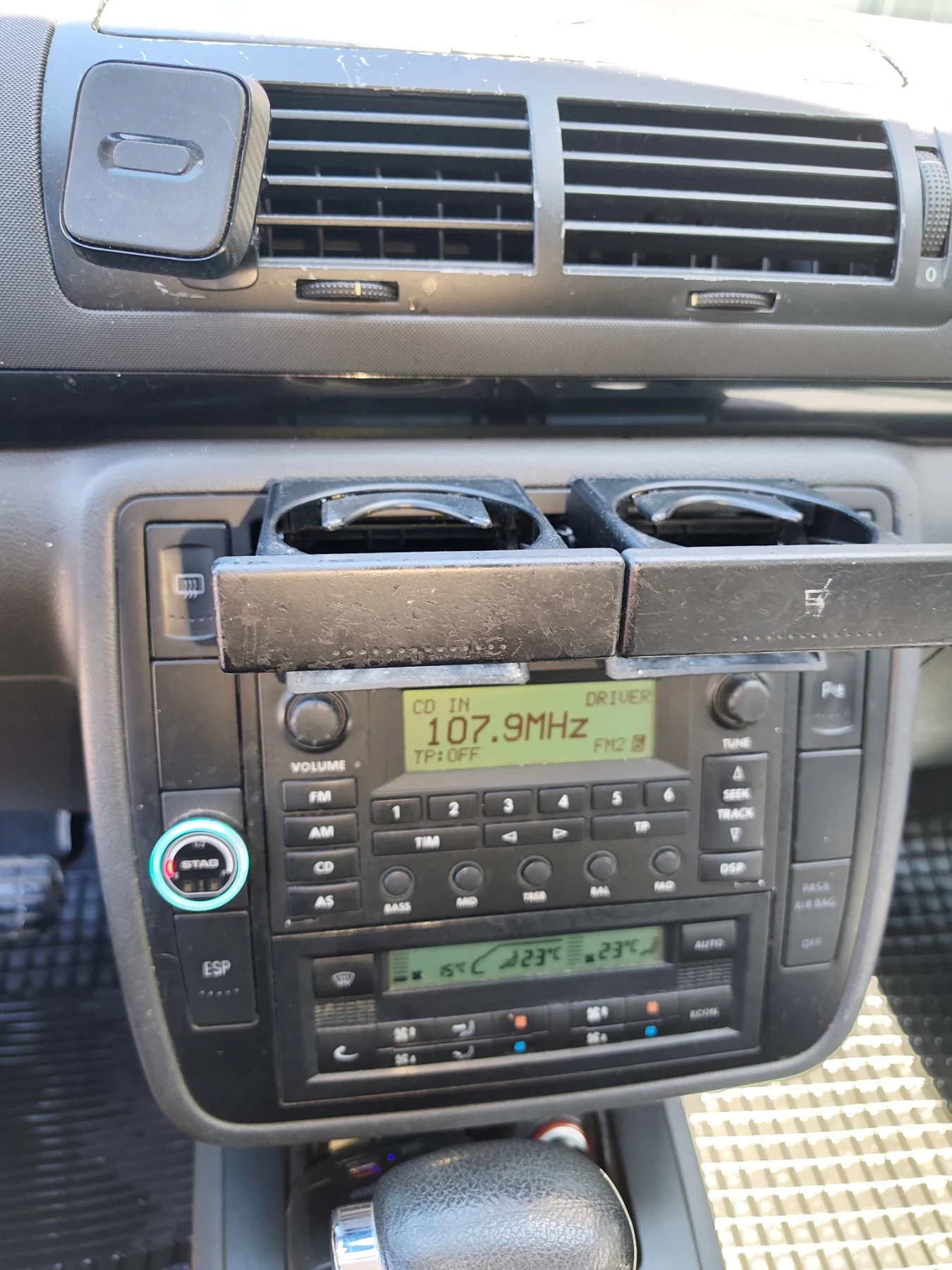 VW Sharan, снимка 9 - Автомобили и джипове - 55972603